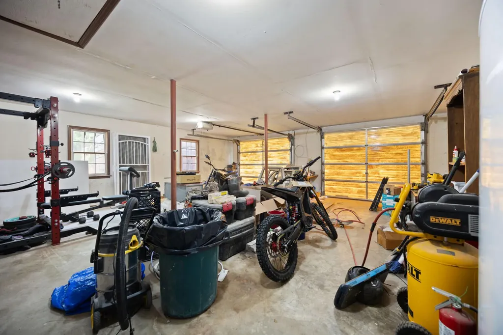 101 Gennie Hill Road Columbia KY 42728