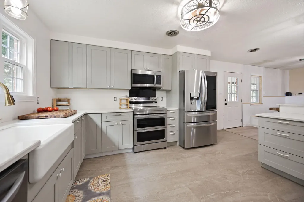 101 Gennie Hill Road Columbia KY 42728