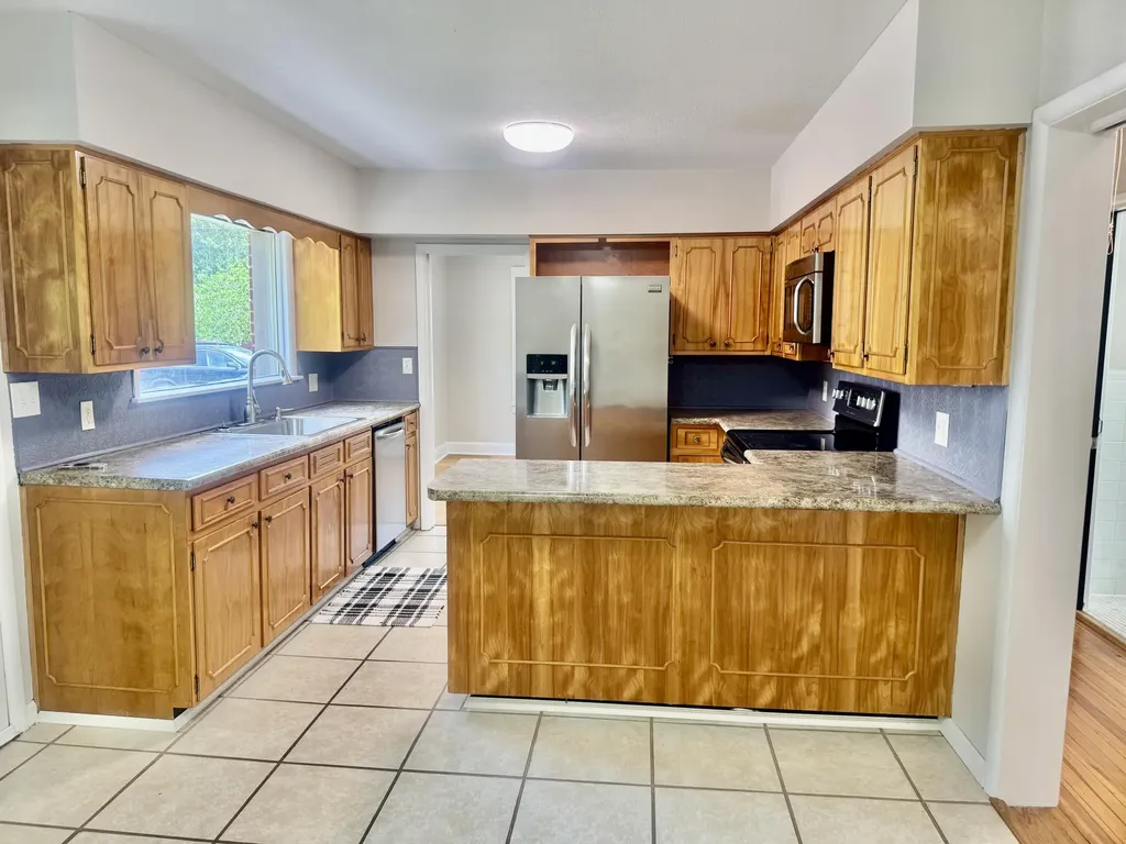 131 N Richardson Drive Somerset KY 42501