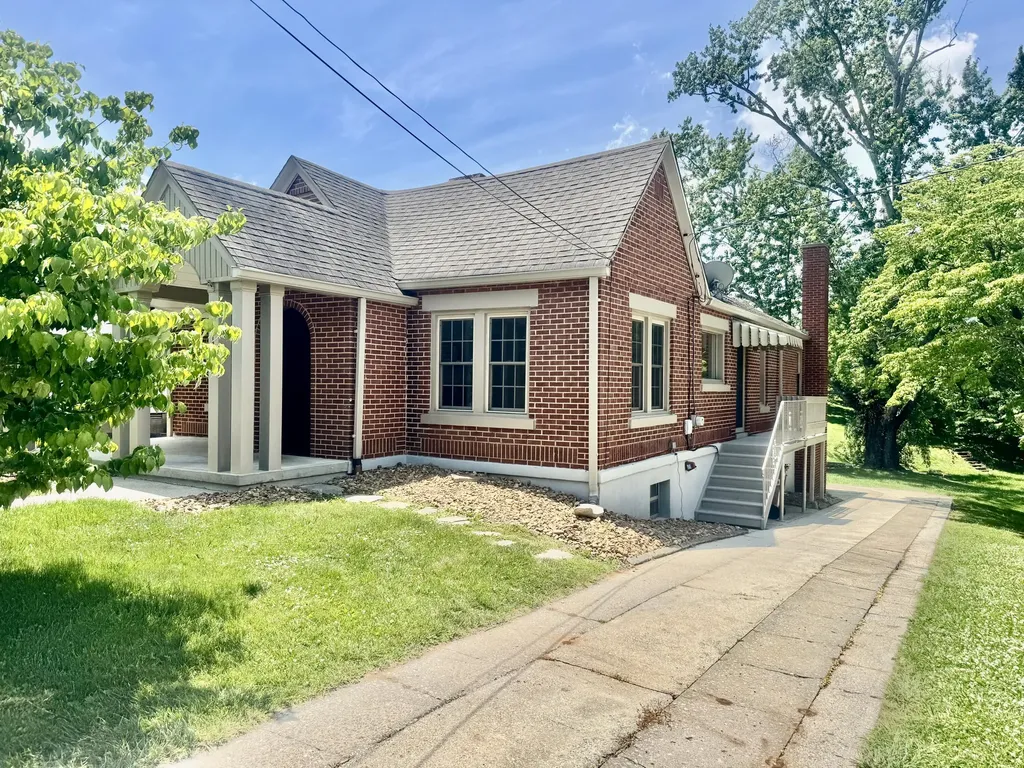 131 N Richardson Drive Somerset KY 42501
