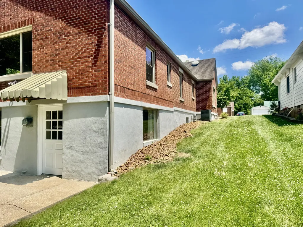 131 N Richardson Drive Somerset KY 42501