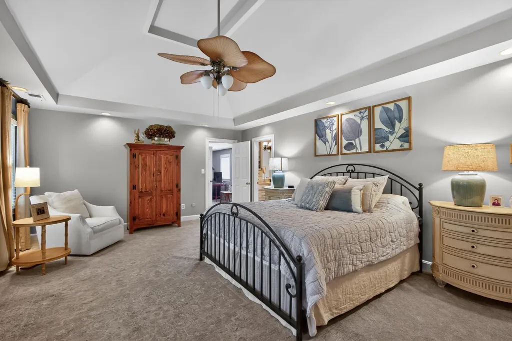 2348 The Woods Lane Lexington KY 40502