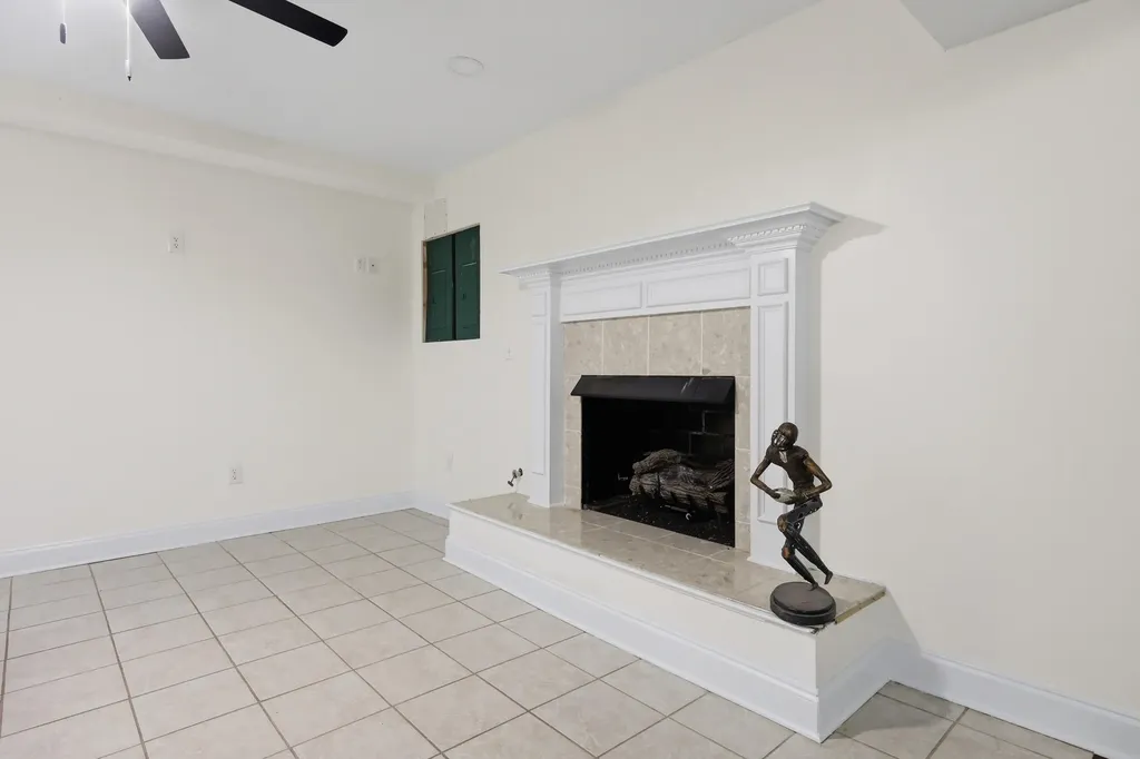3140 Mccowans Ferry Road Versailles KY 40383