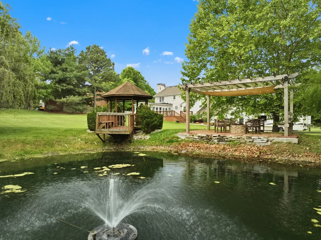 3140 Mccowans Ferry Road Versailles KY 40383