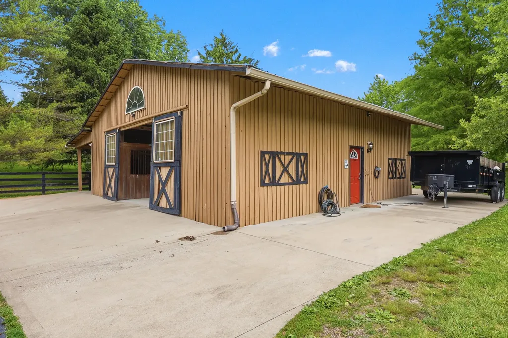3140 Mccowans Ferry Road Versailles KY 40383