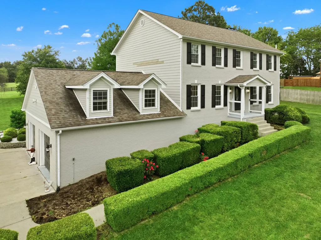 3140 Mccowans Ferry Road Versailles KY 40383