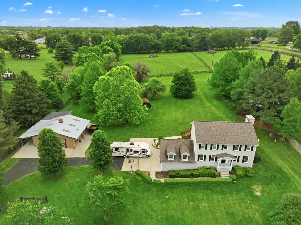 3140 Mccowans Ferry Road Versailles KY 40383
