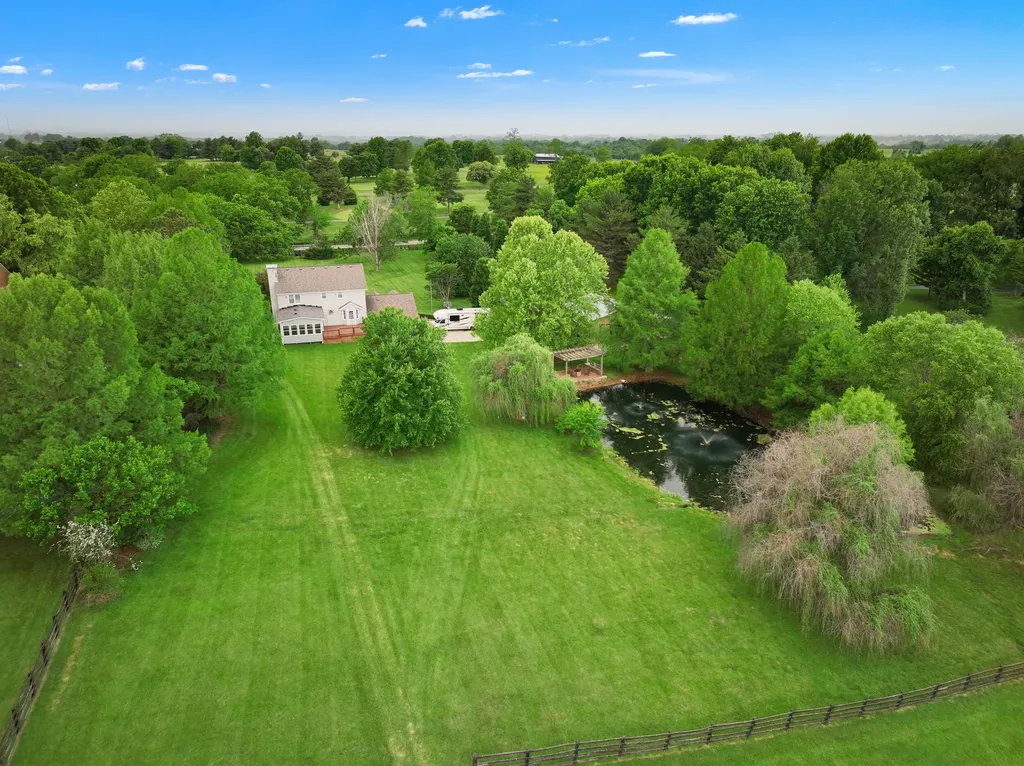3140 Mccowans Ferry Road Versailles KY 40383