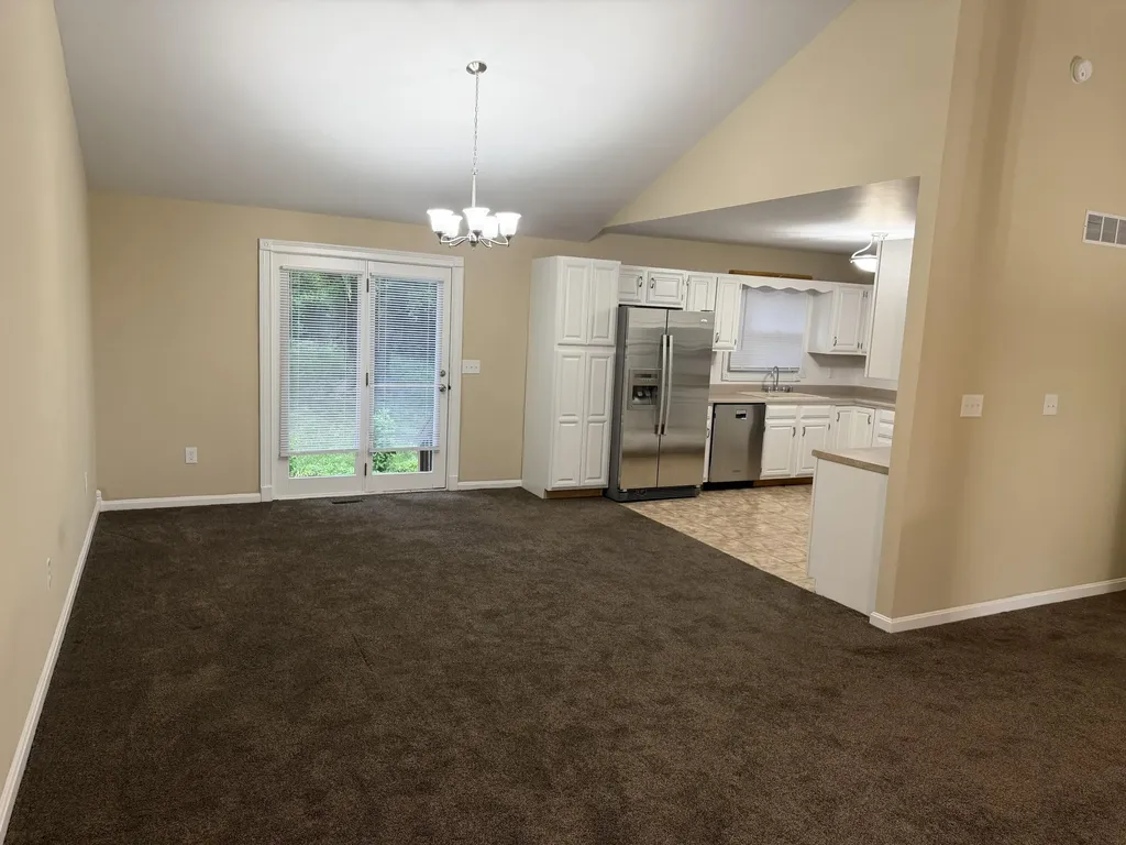 2110 Woodford Drive Richmond KY 40475