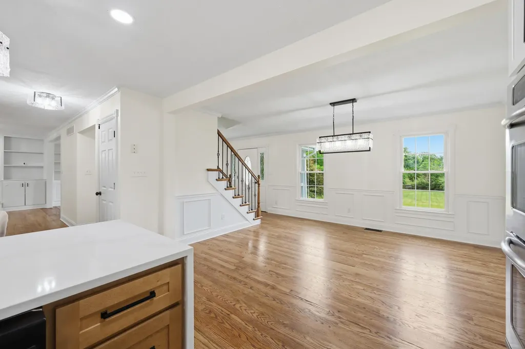 3140 Mccowans Ferry Road Versailles KY 40383
