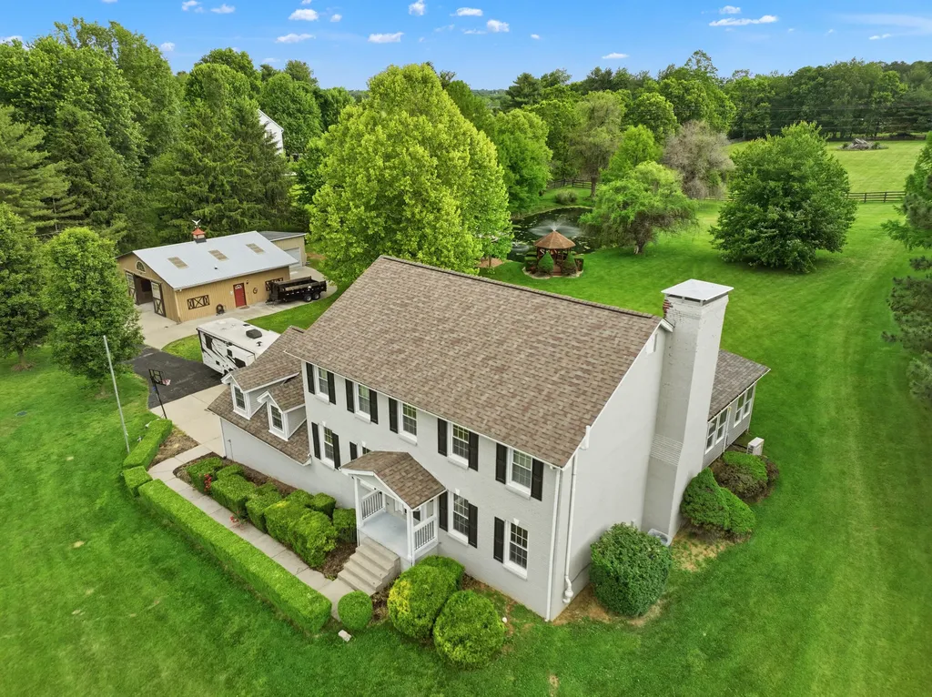 3140 Mccowans Ferry Road Versailles KY 40383