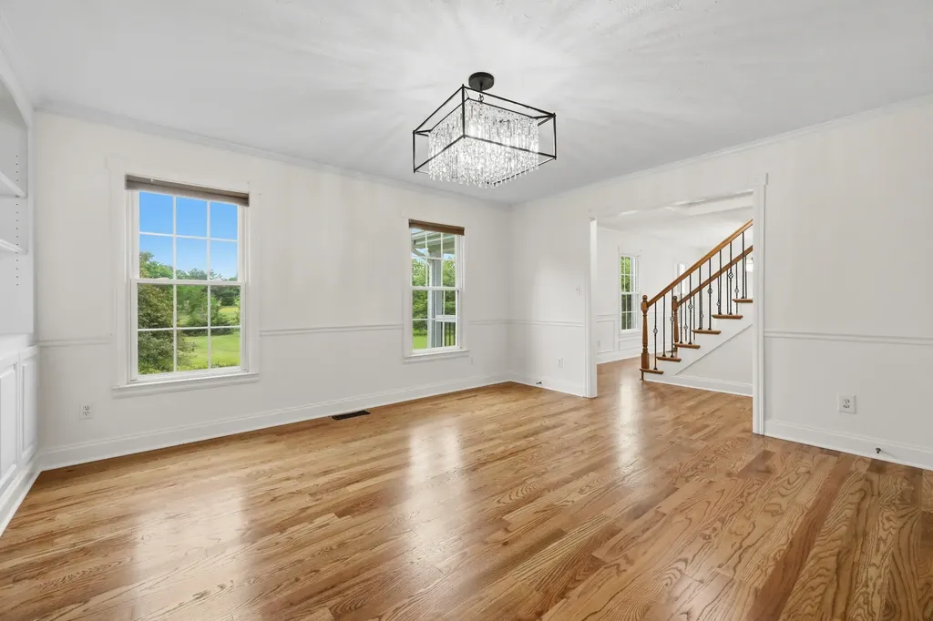3140 Mccowans Ferry Road Versailles KY 40383