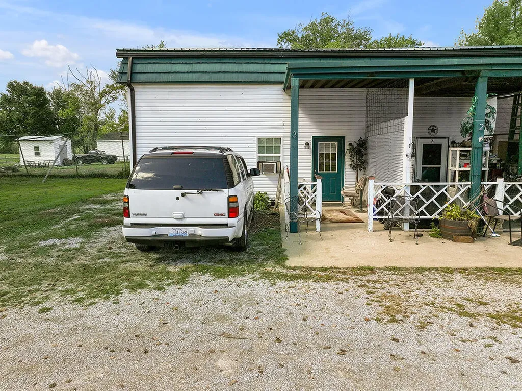 4738 Camargo Levee Road Mt Sterling KY 40353