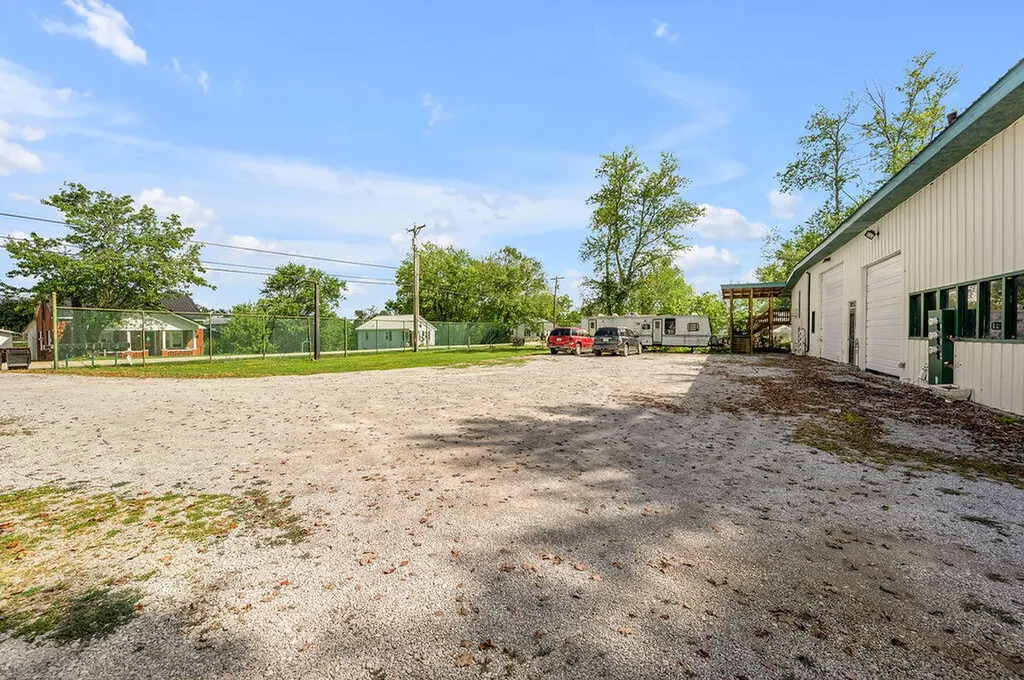 4738 Camargo Levee Road Mt Sterling KY 40353
