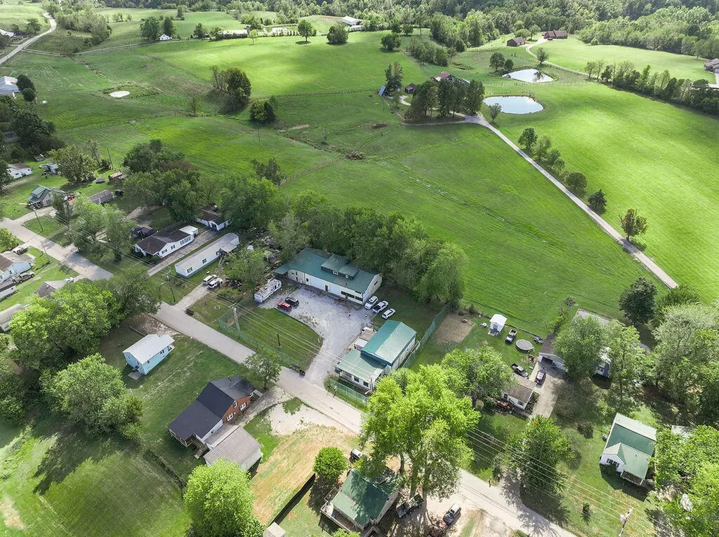 4738 Camargo Levee Road Mt Sterling KY 40353