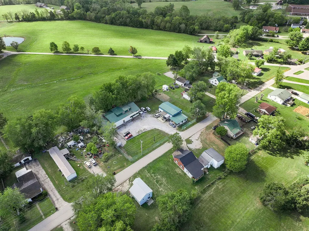 4738 Camargo Levee Road Mt Sterling KY 40353