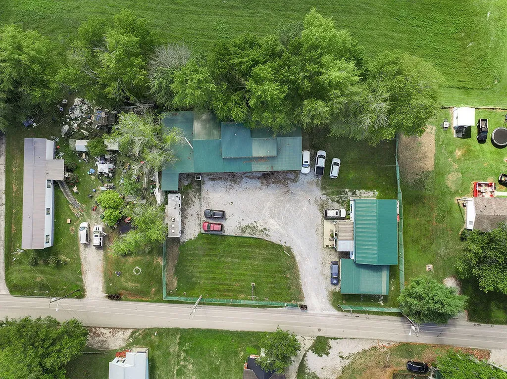 4738 Camargo Levee Road Mt Sterling KY 40353