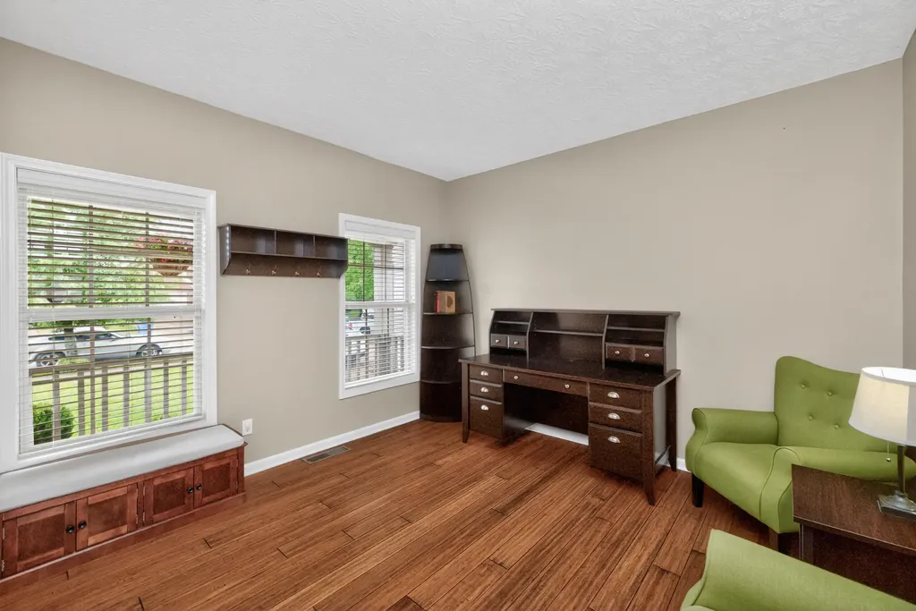 697 Lucille Drive Lexington KY 40511