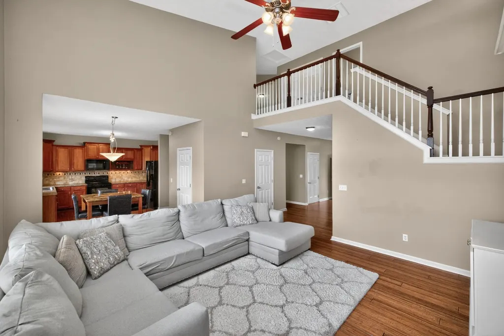 697 Lucille Drive Lexington KY 40511