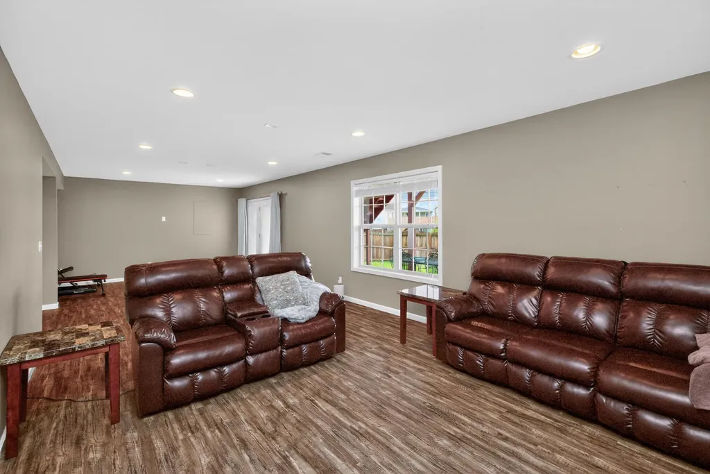 697 Lucille Drive Lexington KY 40511