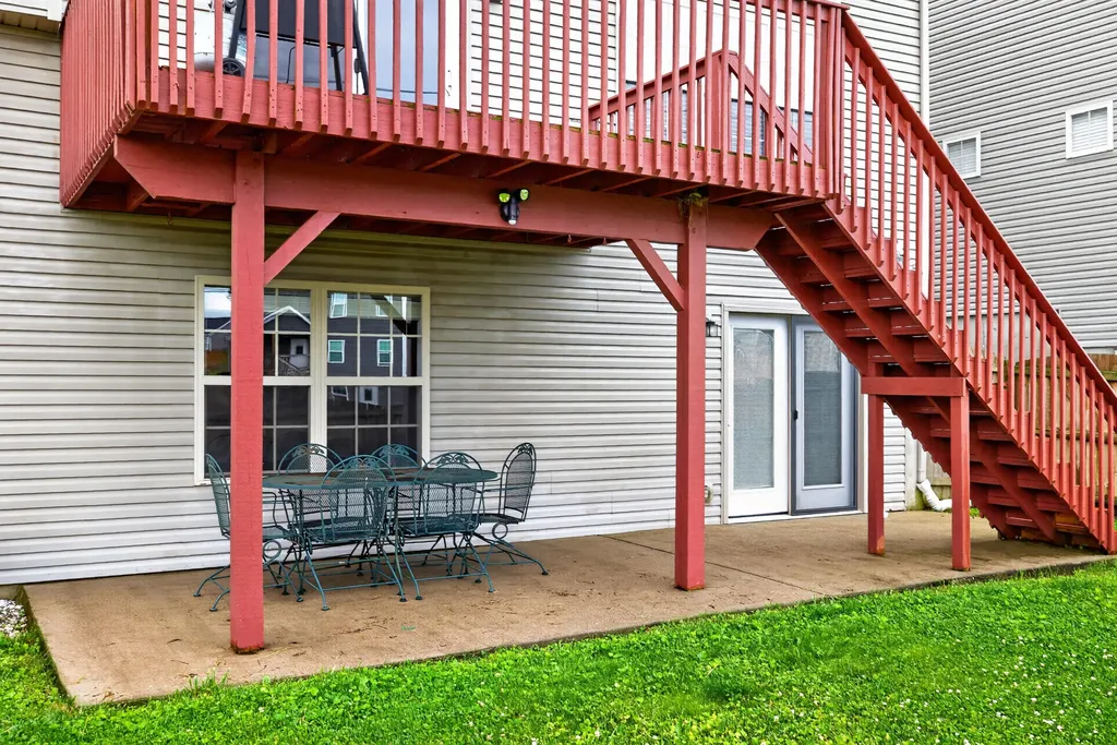 697 Lucille Drive Lexington KY 40511