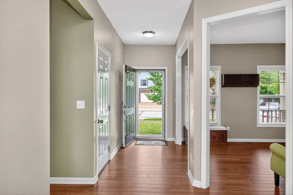 697 Lucille Drive Lexington KY 40511