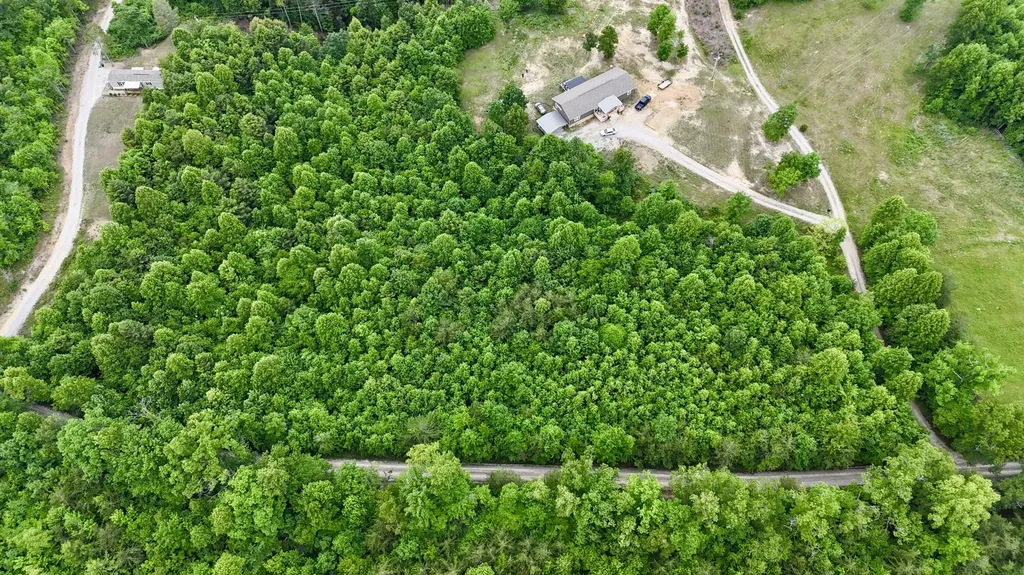 9990 Auger Springs Road Corbin KY 40701