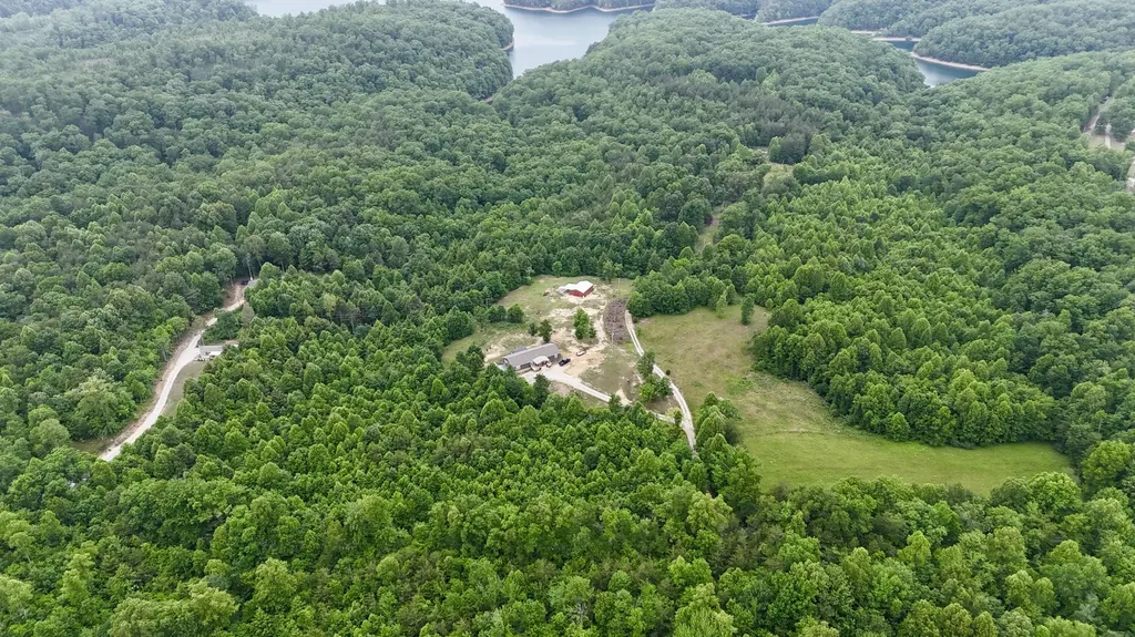 9990 Auger Springs Road Corbin KY 40701