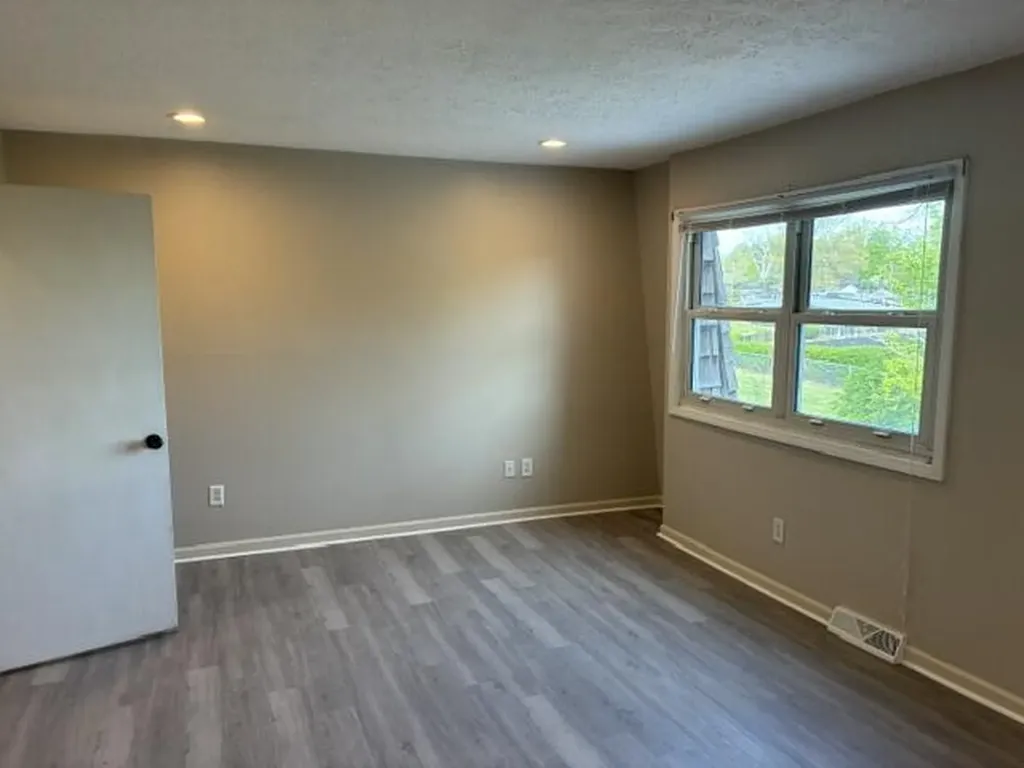 3424 Sutherland Drive Lexington KY 40517