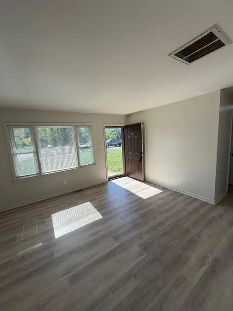 2059 Deauville Drive Lexington KY 40504