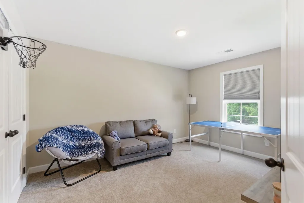 161 Brittany Lane Georgetown KY 40324