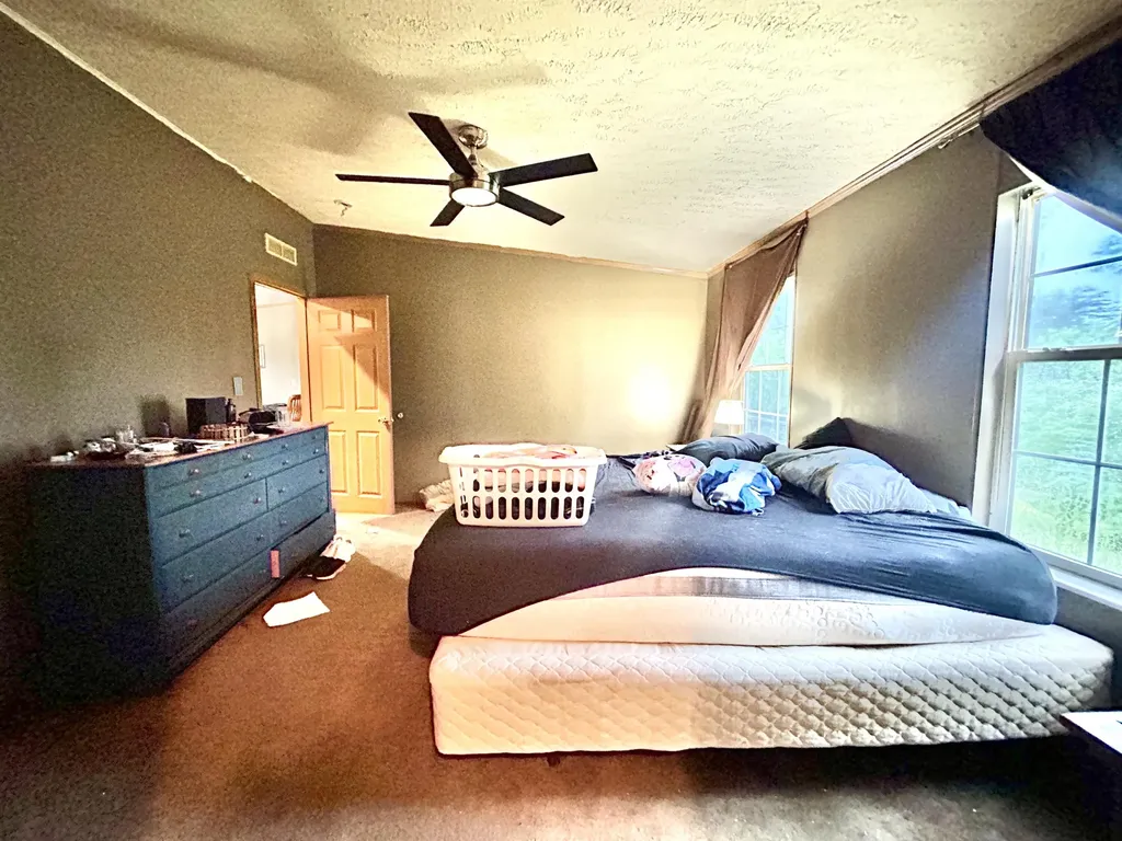 144 R.l Colyer Road Somerset KY 42501
