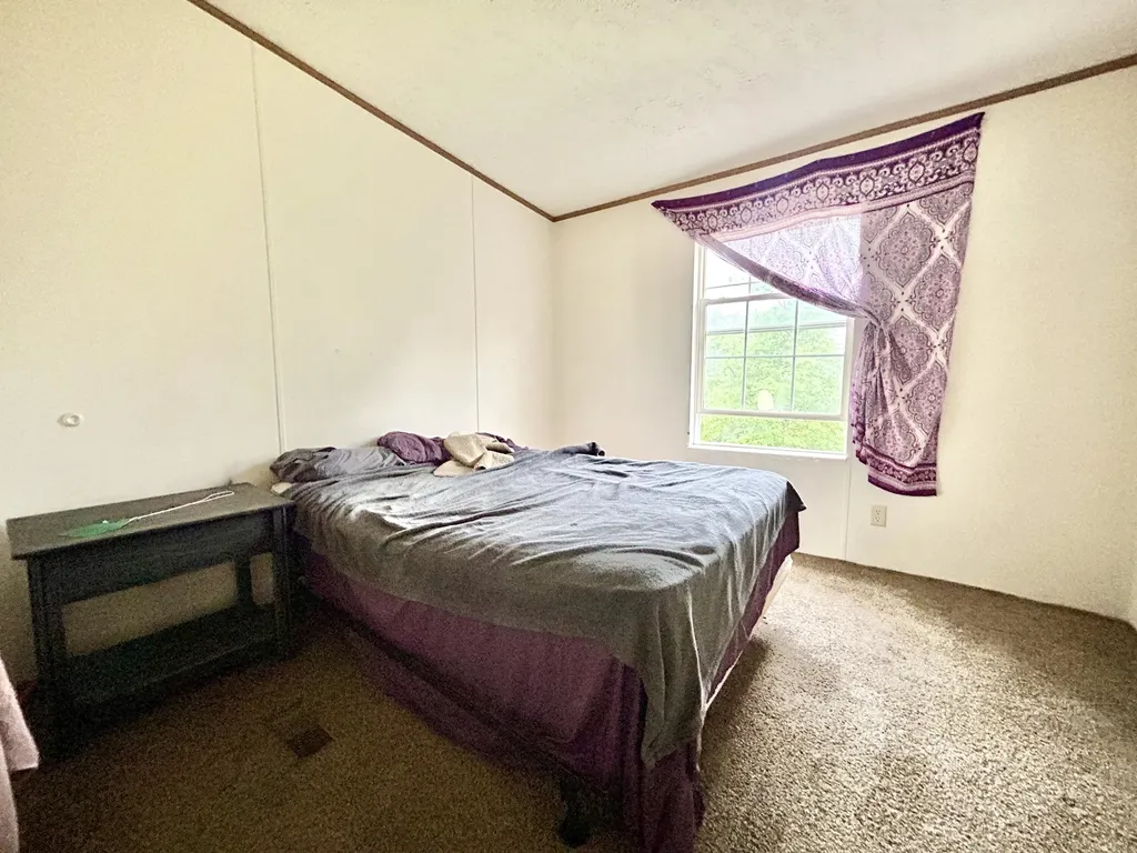 144 R.l Colyer Road Somerset KY 42501
