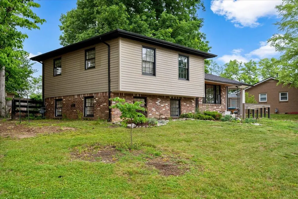 1171 Kelsey Drive Lexington KY 40504