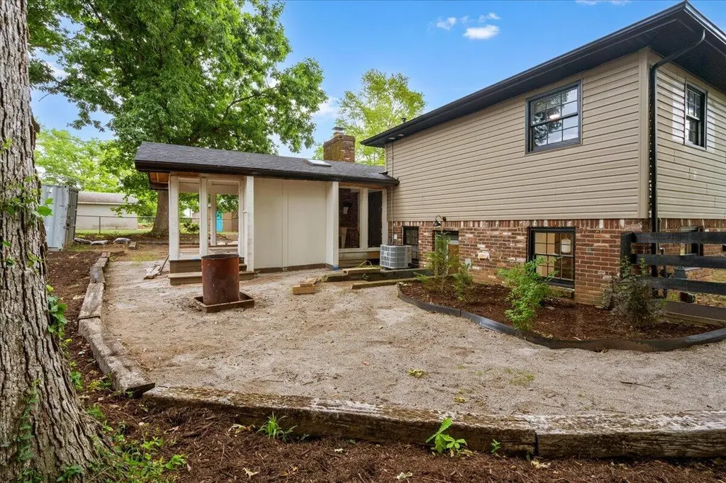 1171 Kelsey Drive Lexington KY 40504
