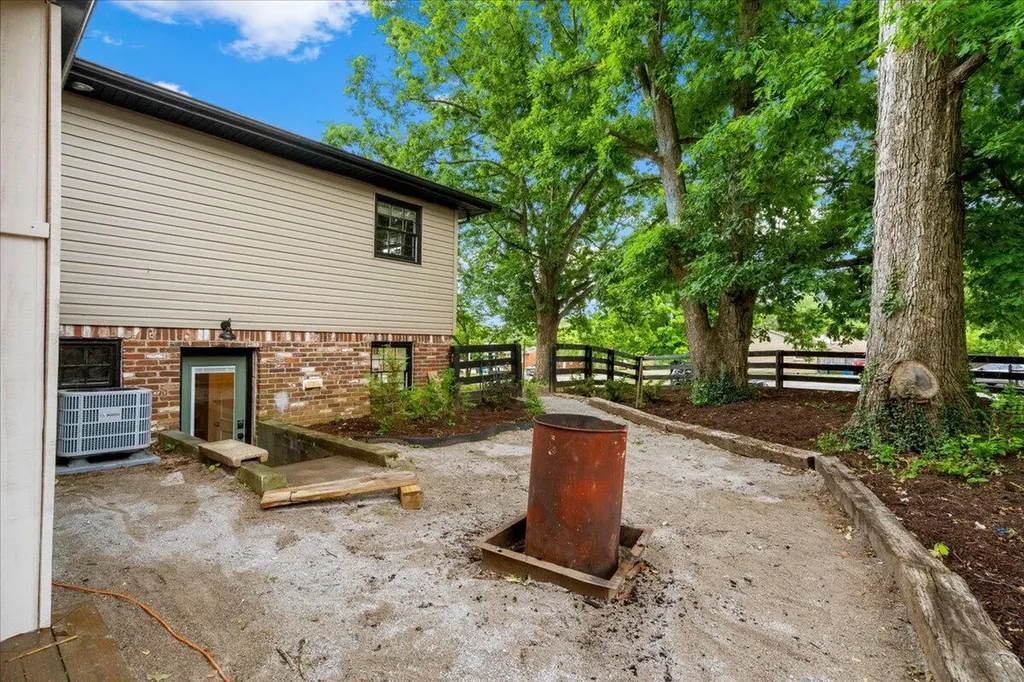 1171 Kelsey Drive Lexington KY 40504