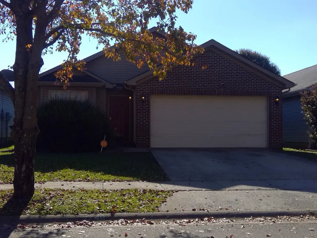 2740 Michelle Park Lexington KY 40511