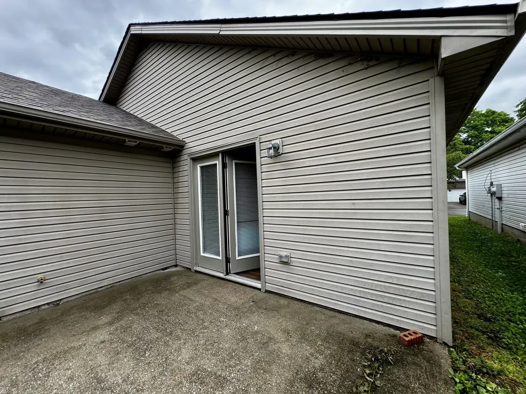 2740 Michelle Park Lexington KY 40511