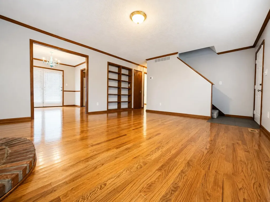 732 Troy Trail Lexington KY 40517