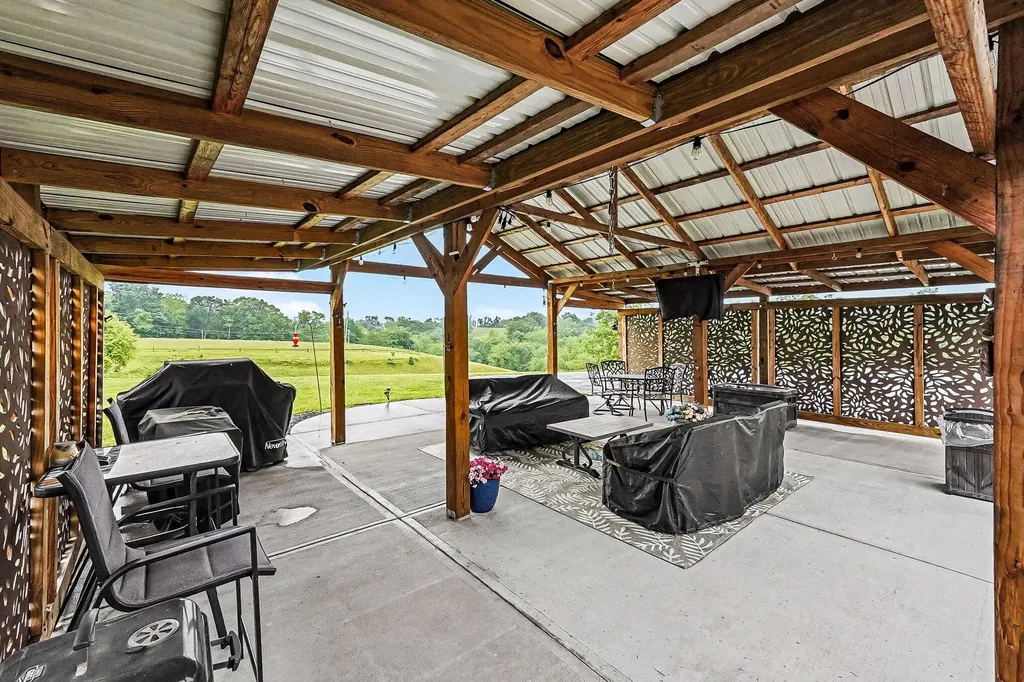 4982 Kentucky 47 Ghent KY 41045