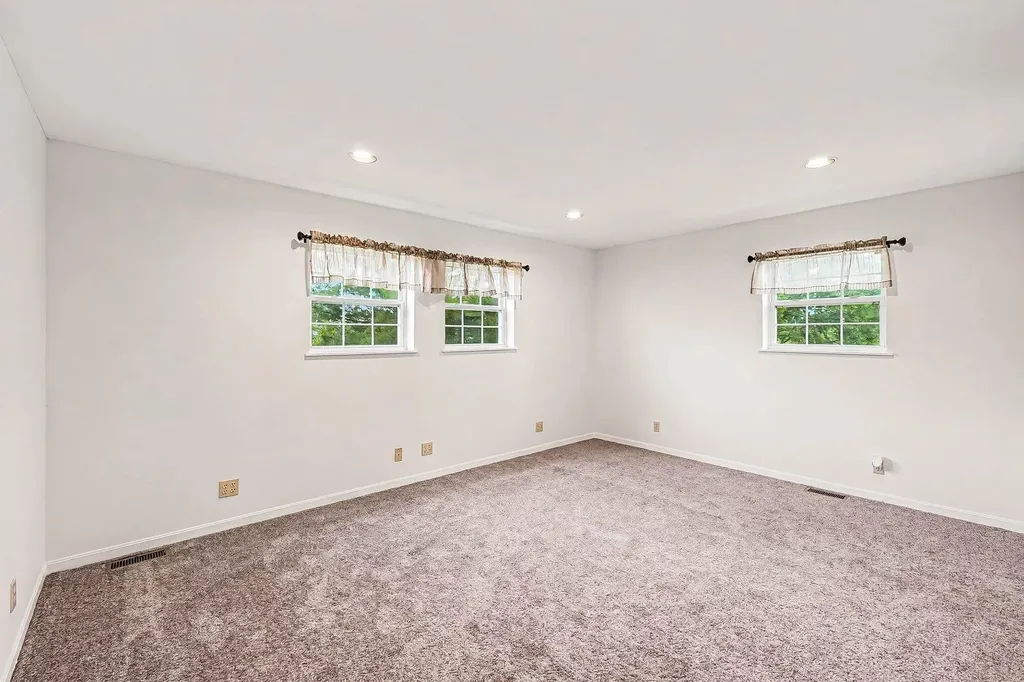 4982 Kentucky 47 Ghent KY 41045