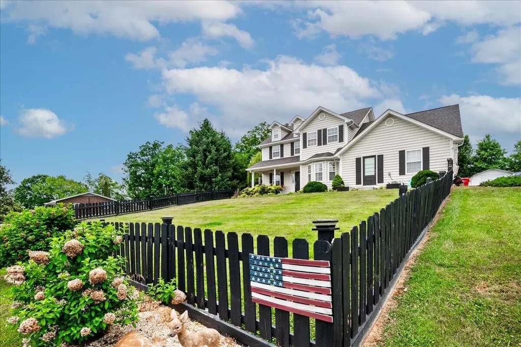 129 Ridge Point Lane Corbin KY 40701
