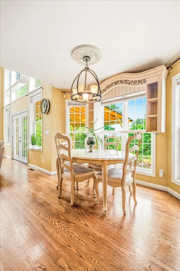 129 Ridge Point Lane Corbin KY 40701