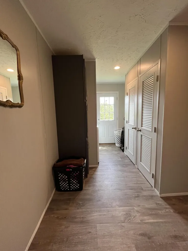 1090 Adkins-arthur Road Somerset KY 42501