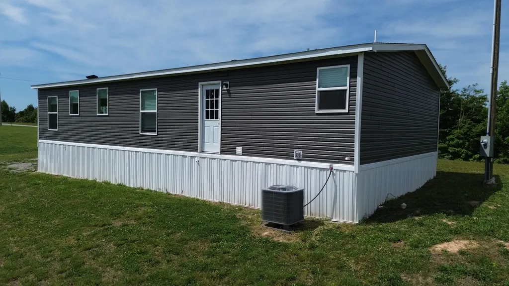 1090 Adkins-arthur Road Somerset KY 42501