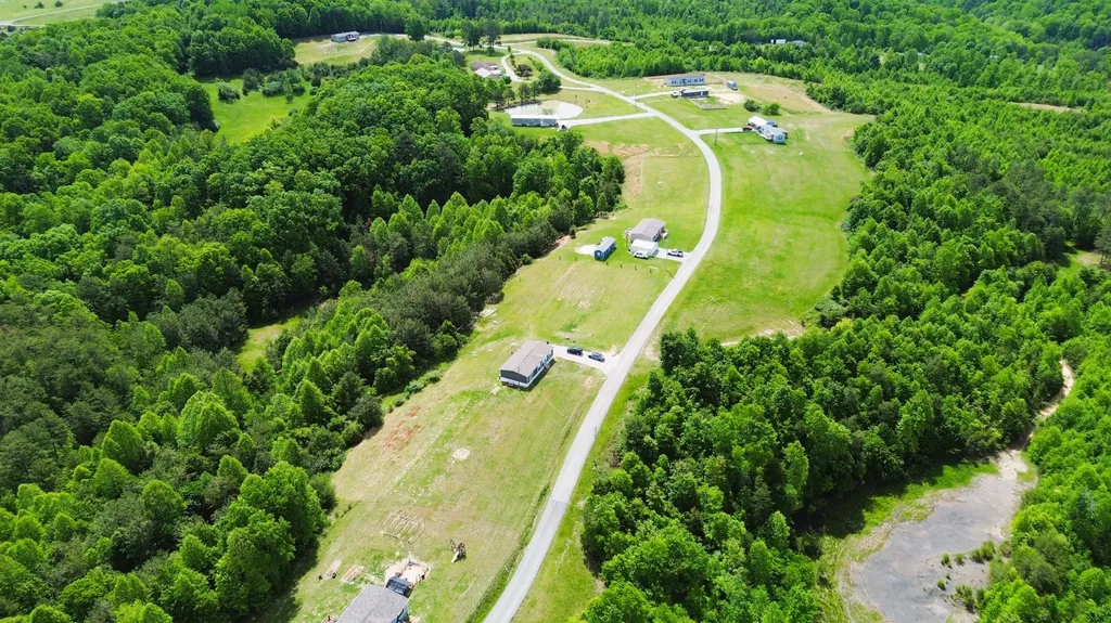 1090 Adkins-arthur Road Somerset KY 42501