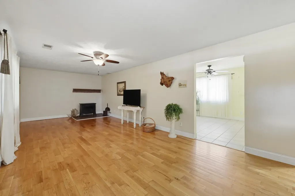 616 Red Lick Road Berea KY 40403