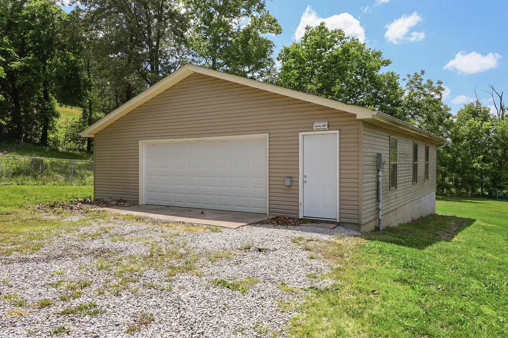 616 Red Lick Road Berea KY 40403