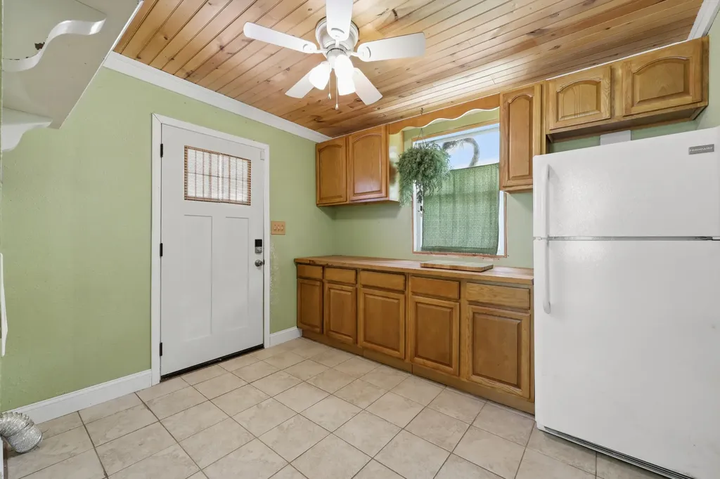 616 Red Lick Road Berea KY 40403