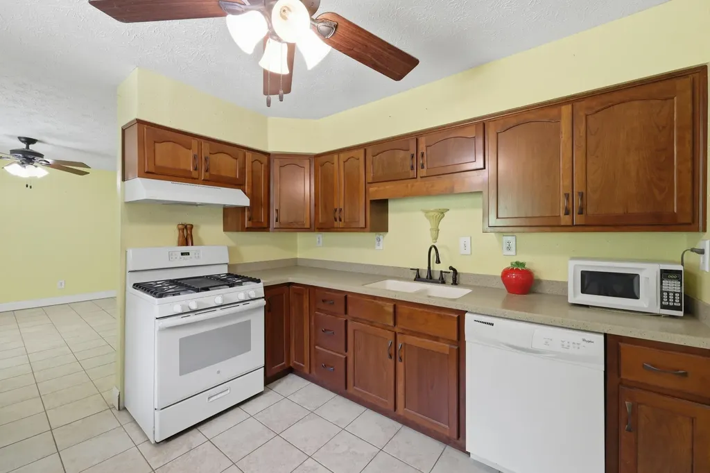 616 Red Lick Road Berea KY 40403